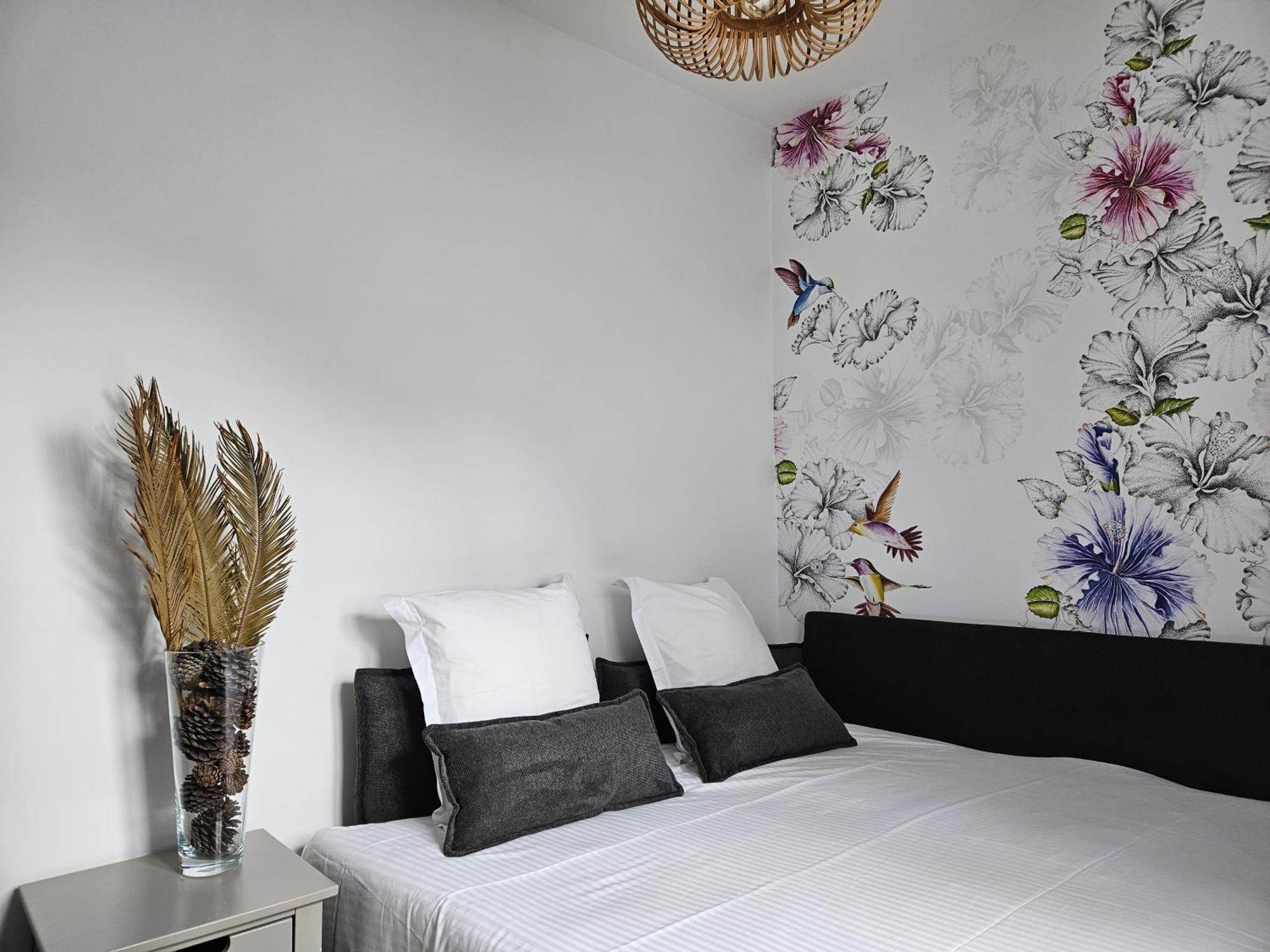 Confidences Escale A Brissac Bed & Breakfast Dış mekan fotoğraf