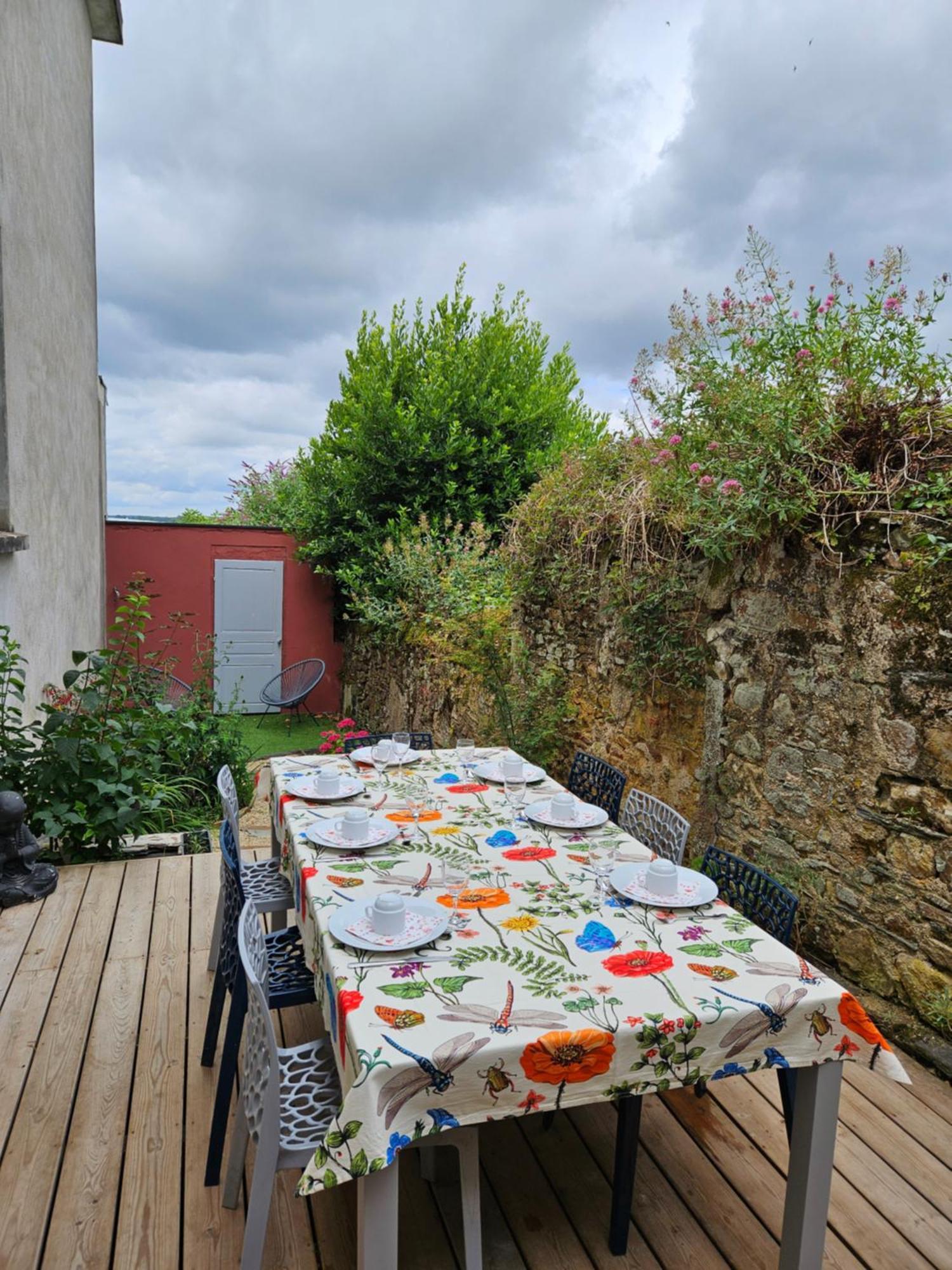 Confidences Escale A Brissac Bed & Breakfast Dış mekan fotoğraf